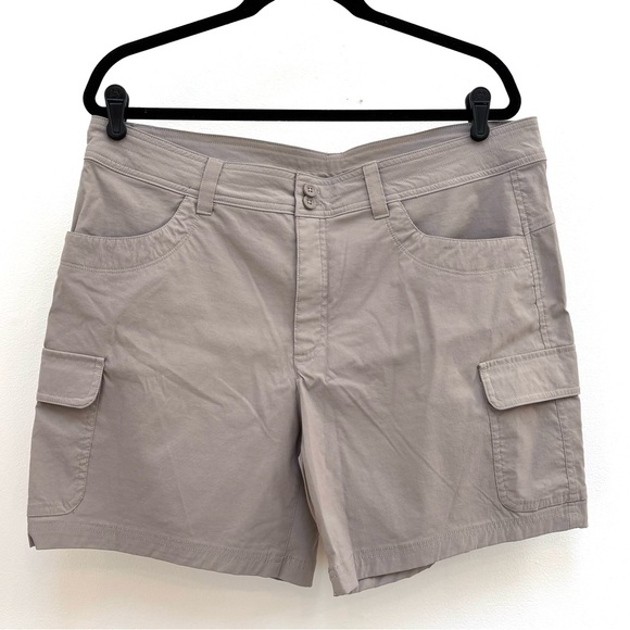 Eddie Bauer Lightweight Summer Trail Cargo Shorts Hiking Khaki Tan Size 16 - Picture 6 of 12